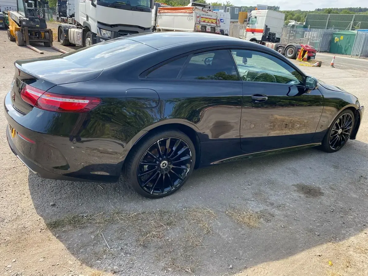 Used Mercedes E300 AMG line 245 HP (180 kW) 2019 Black Coupe