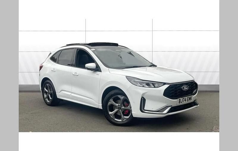 White Used 2024 Ford Kuga ST-Line SUV | £27,466 (A bit pricey) - Image 1/4