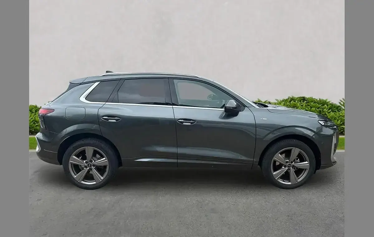 New Audi Q3 S-Line 200 HP (147 kW) 2026 Other SUV