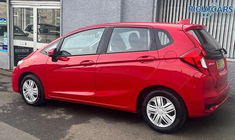 Second-hand Honda Jazz S 2019 Roșu Hatchback