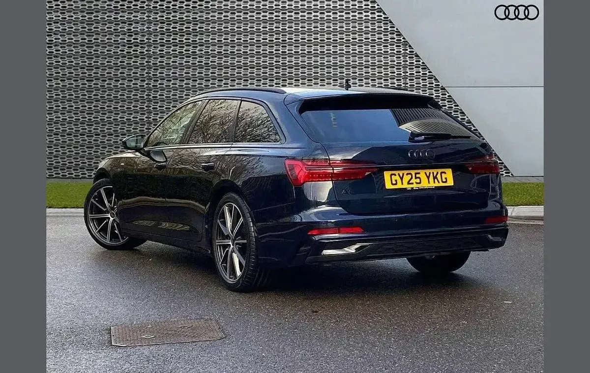 Used Audi A6 Black Edition 200 HP (147 kW) 2025 Blue Estate