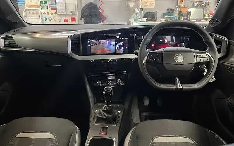 Used Vauxhall Mokka S 136 HP (100 kW) 2024 Grey SUV