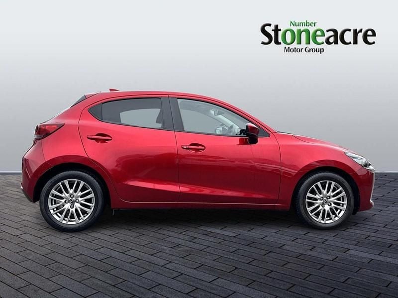Used Mazda 2 Inclusive 88 HP (64 kW) 2020 Red Hatchback