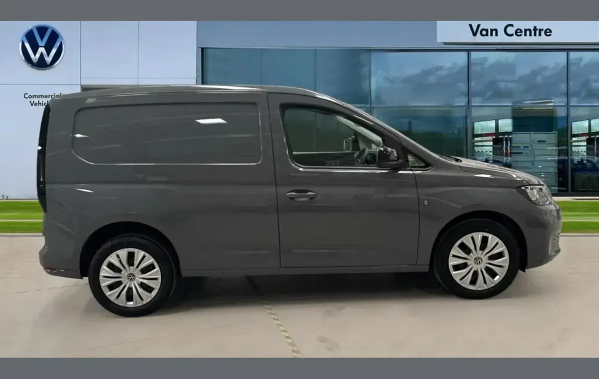 New VW Caddy 113 HP (83 kW) 2026 Grey MPV