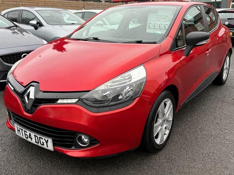 Used Renault Clio IV Expression+ 2015 Red Hatchback