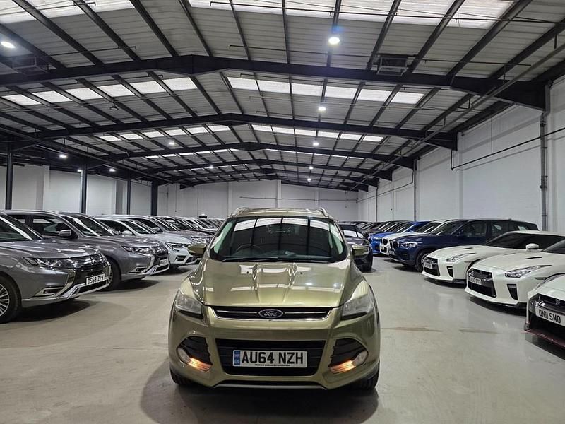 Begagnad Ford Kuga Titanium 150 HK (110 kW) 2014 Grön SUV