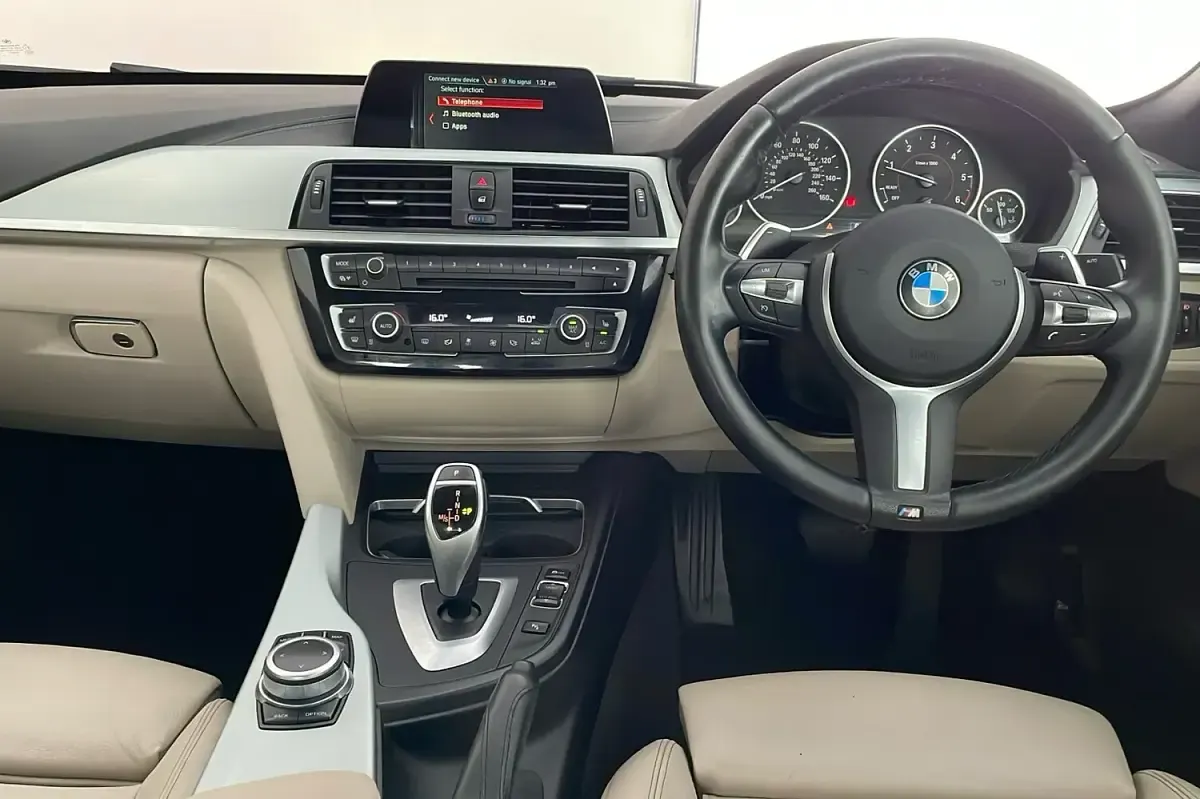 Used BMW 320 M Sport 2018 Blue Hatchback