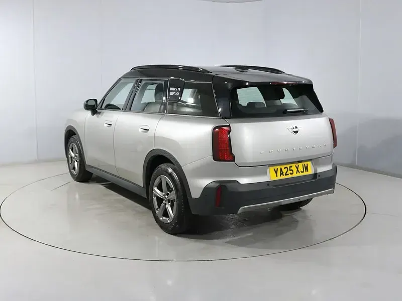 Used Mini Countryman Classic 170 HP (125 kW) 2025 Silver SUV
