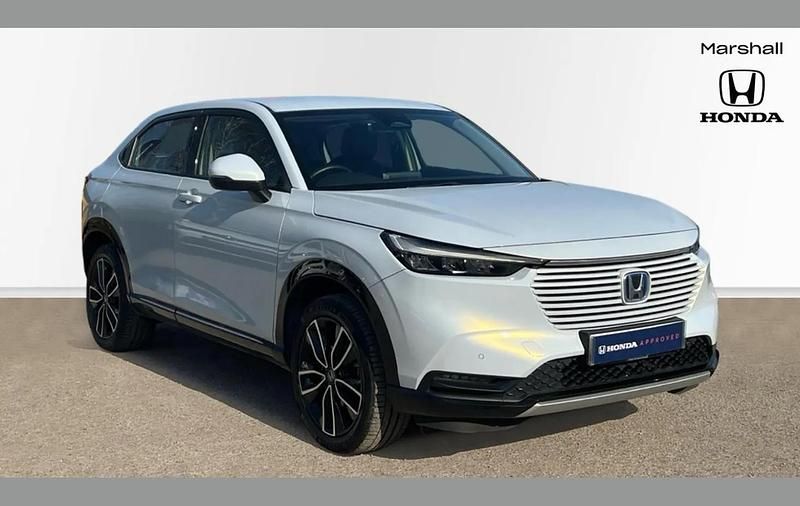 Used Honda HR-V Advance 128 HP (94 kW) 2022 White SUV