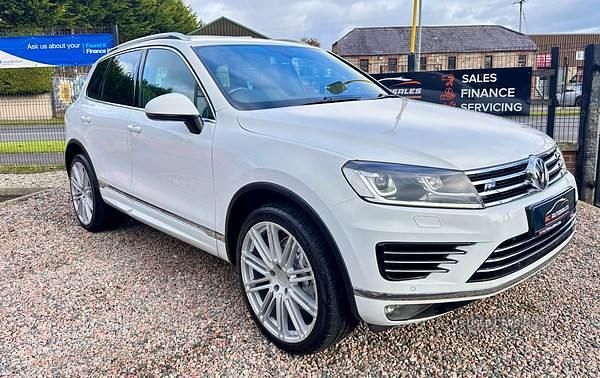 Used VW Touareg R-line 262 HP (192 kW) 2016 White SUV