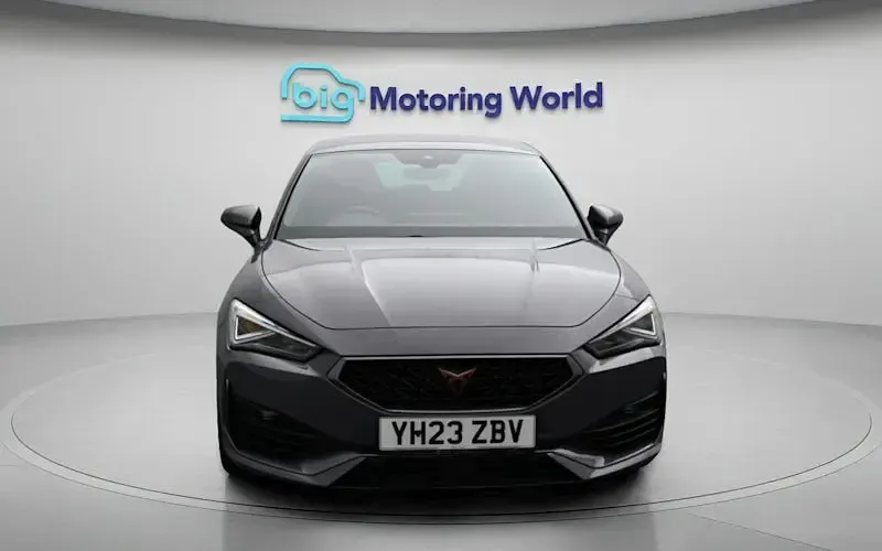 Used Cupra Leon VZ3 310 HP (228 kW) 2023 Grey Hatchback