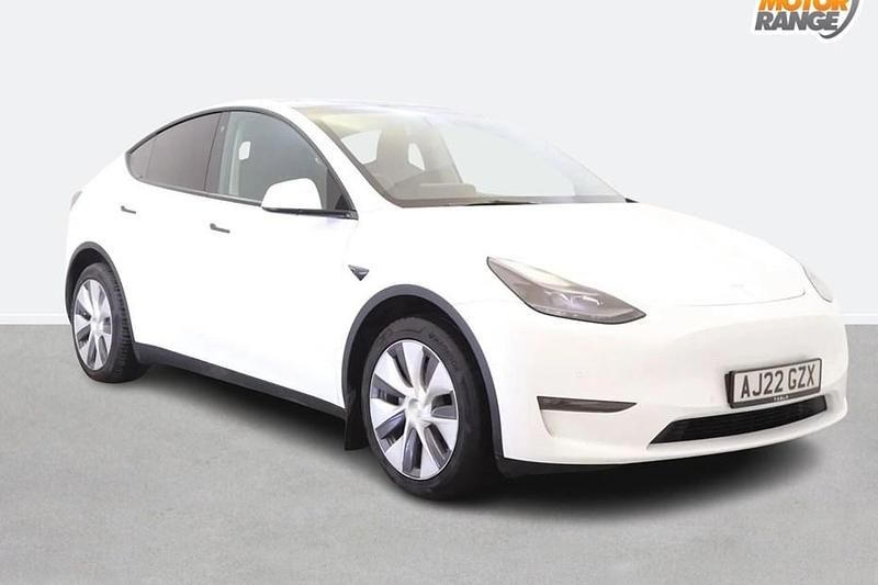 White Used 2022 Tesla Model Y Long Range AWD SUV | £23,395 (Good price) - Image 1/1