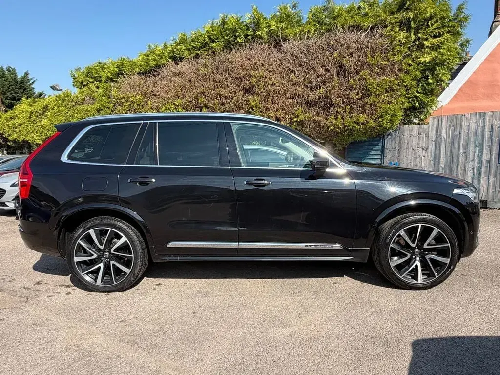 Used Volvo XC90 Inscription 235 HP (172 kW) 2018 Black SUV