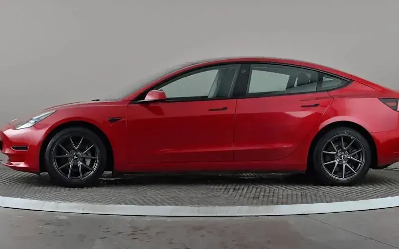 Used Tesla Model 3 Long Range AWD 258 kW (351 HP) 2023 Sedan