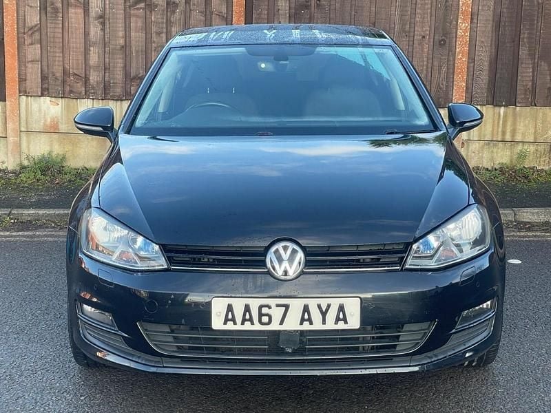 Used VW Golf VII SE 115 HP (84 kW) 2017 Black Hatchback