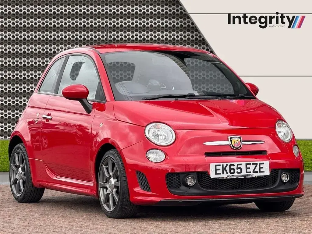 Used Abarth 595 140 HP (102 kW) 2015 Red Hatchback