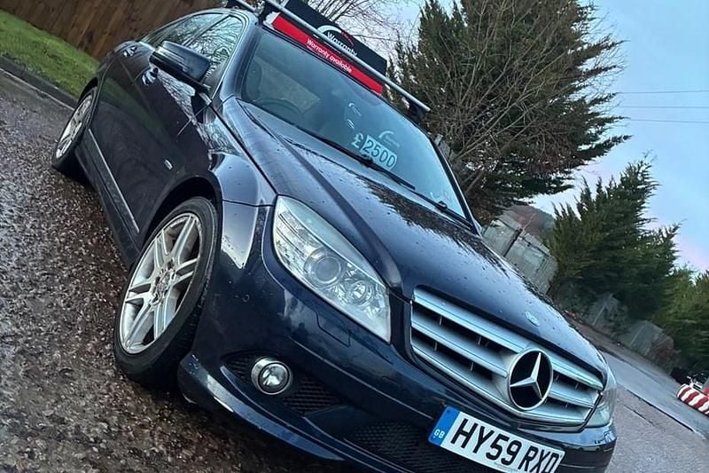 Blue Used 2009 Mercedes C250 Sedan | £2,500 (Fair price) - Image 1/1