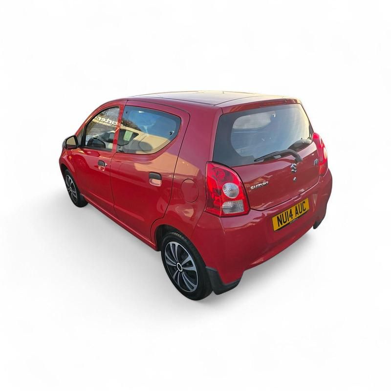 Used Suzuki Alto 2014 Red Hatchback