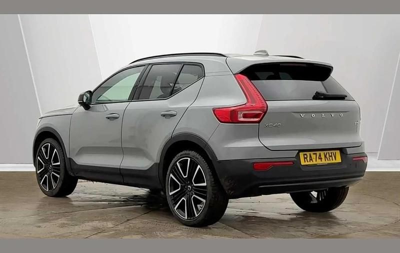 Used Volvo XC40 Ultra 161 HP (118 kW) 2025 Grey SUV