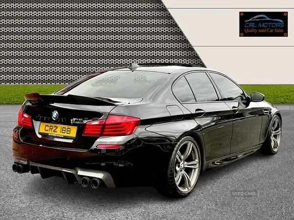 Used BMW M5 M Sport 2014 Black Sedan