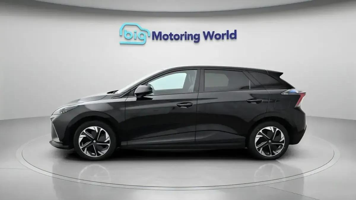 Used MG MG4 EV Trophy 319 kW (435 HP) 2023 Black Hatchback