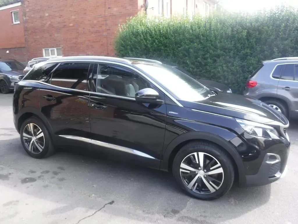 Used Peugeot 3008 GT-line 130 HP (95 kW) 2019 Black SUV
