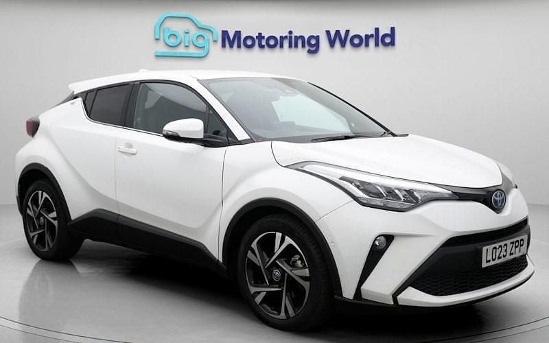 Used 2022 Toyota C-HR Design SUV | £20,100 (Fair price) - Image 1/4