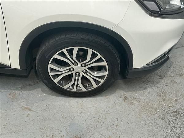 Image 3/4