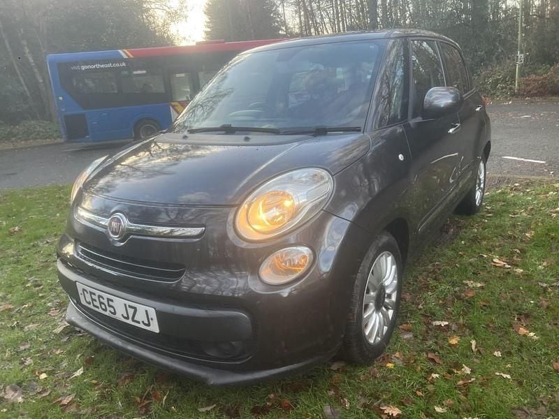 Used Fiat 500L Pop Star 85 HP (62 kW) 2015 Grey MPV