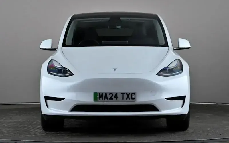 Usado Tesla Model Y RWD 219 kW (299 HP) 2024 SUV