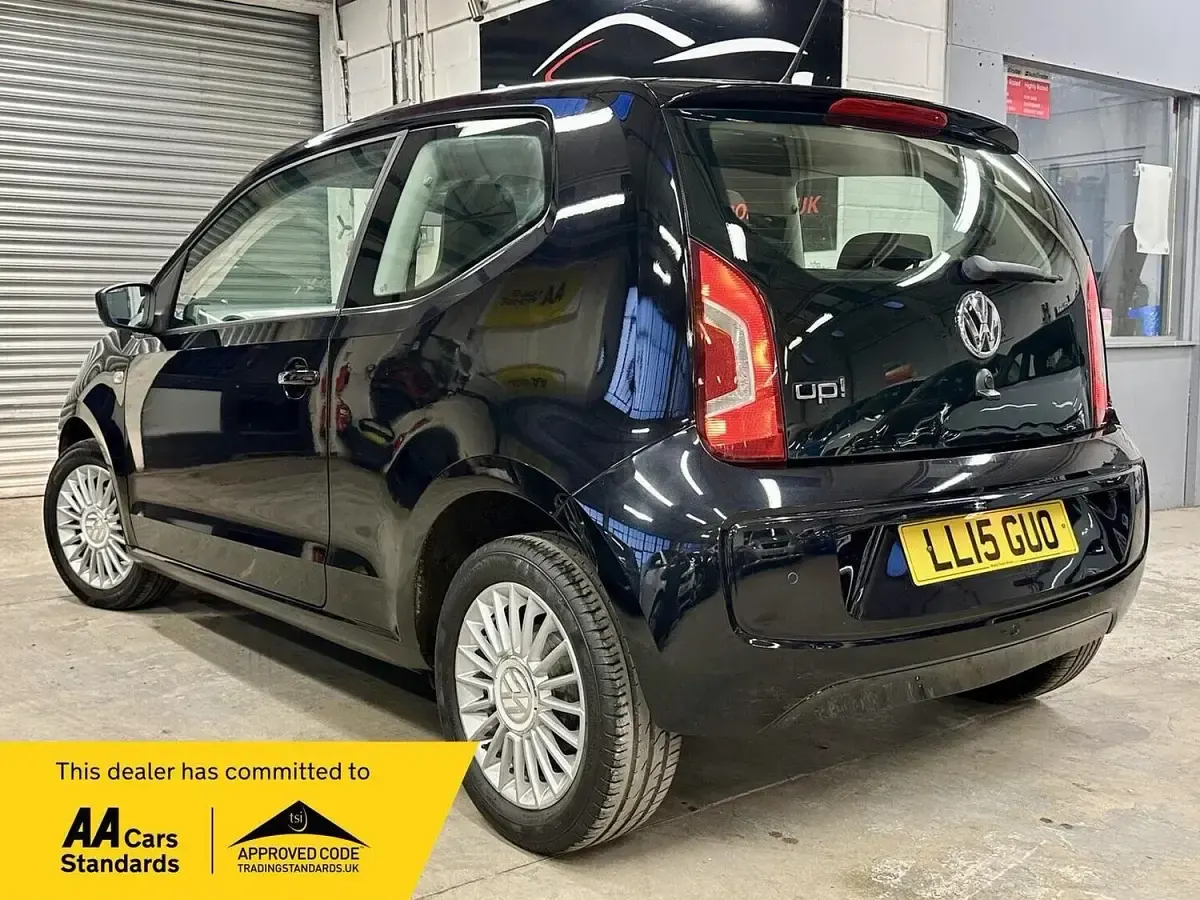Used VW up! high up! 60 HP (44 kW) 2015 Black Hatchback