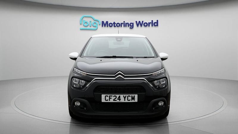 Used Citroën C3 PureTech 83 HP (61 kW) 2024 Black Hatchback