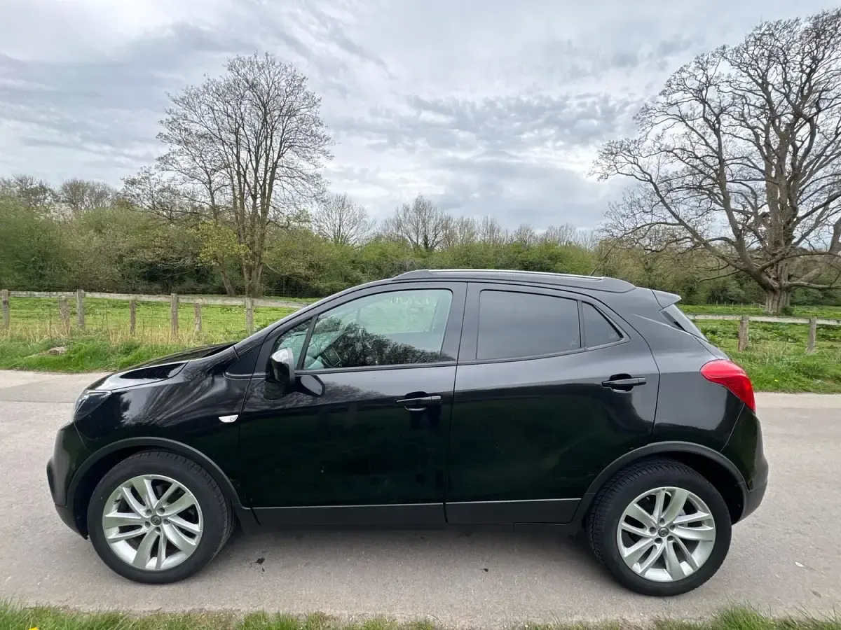 Used Vauxhall Mokka X Design Edition 140 HP (102 kW) 2018 Black SUV
