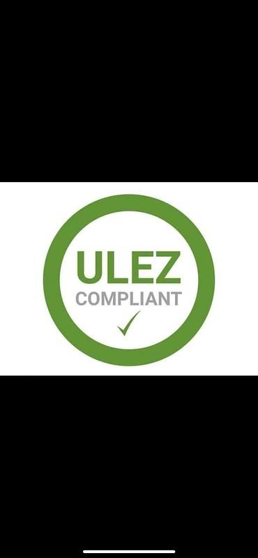 Grey Used 2012 Toyota Auris Hybrid T4 Hatchback | £7,490 (Good price) - Image 1/1