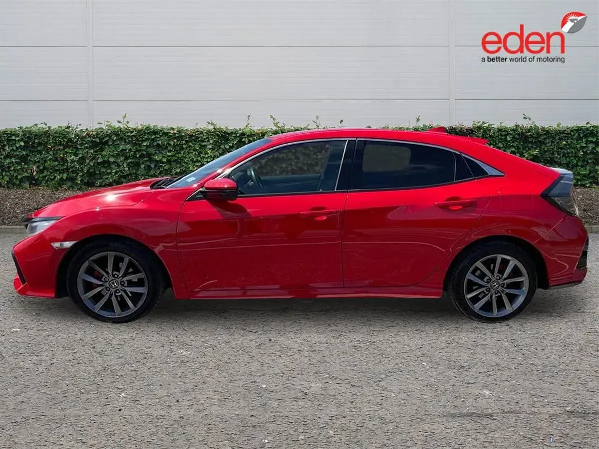 Used Honda Civic SR 126 HP (92 kW) 2020 Red Hatchback