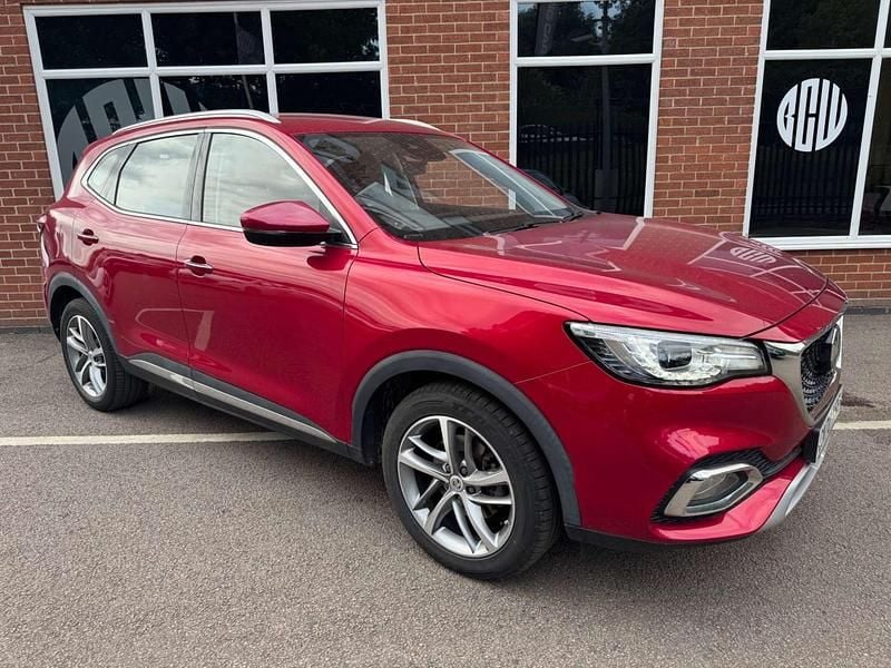 Red Used 2020 MG HS Excite SUV | £11,000 (Fair price) - Image 1/4
