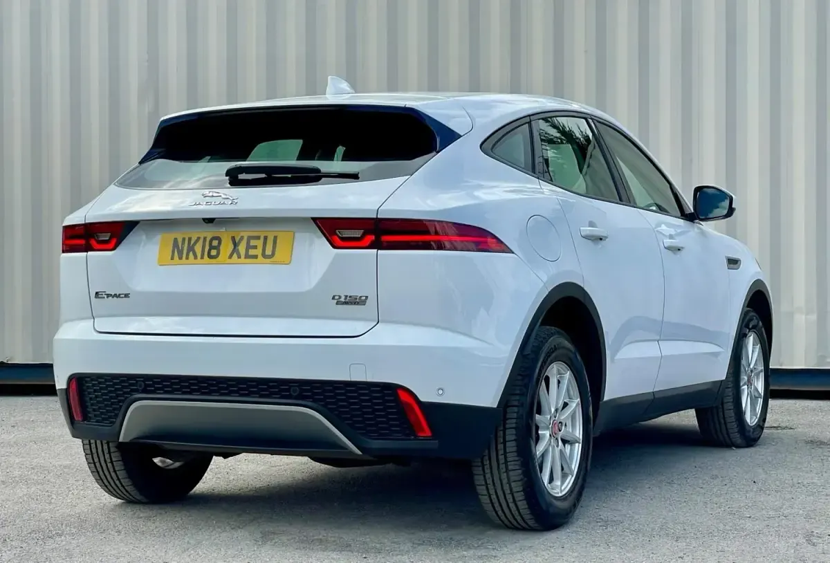 Usado Jaguar E-Pace S 2018 Branco SUV
