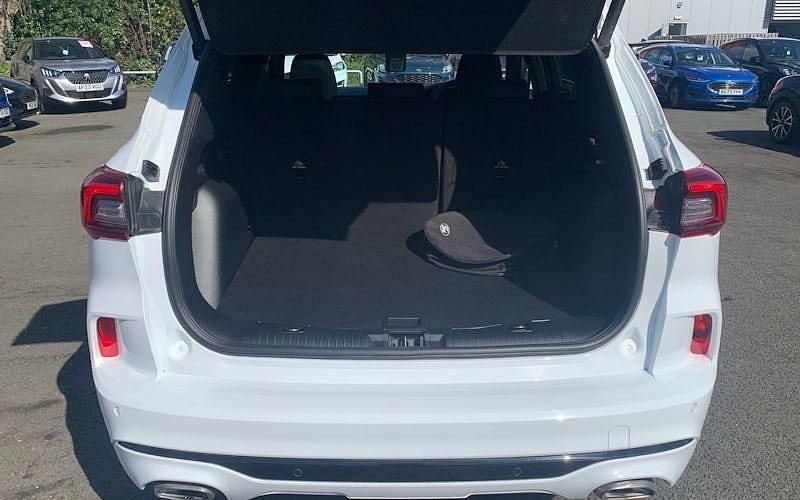 Begagnad Ford Kuga ST-Line X 242 HK (177 kW) 2026 SUV