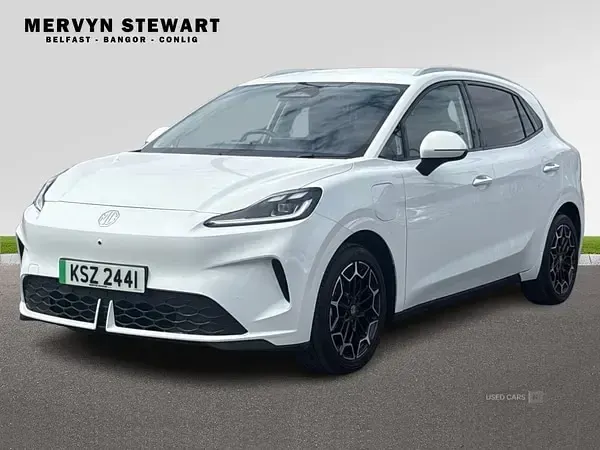 Used MG MG4 EV 117 kW (160 HP) 2026 White Hatchback