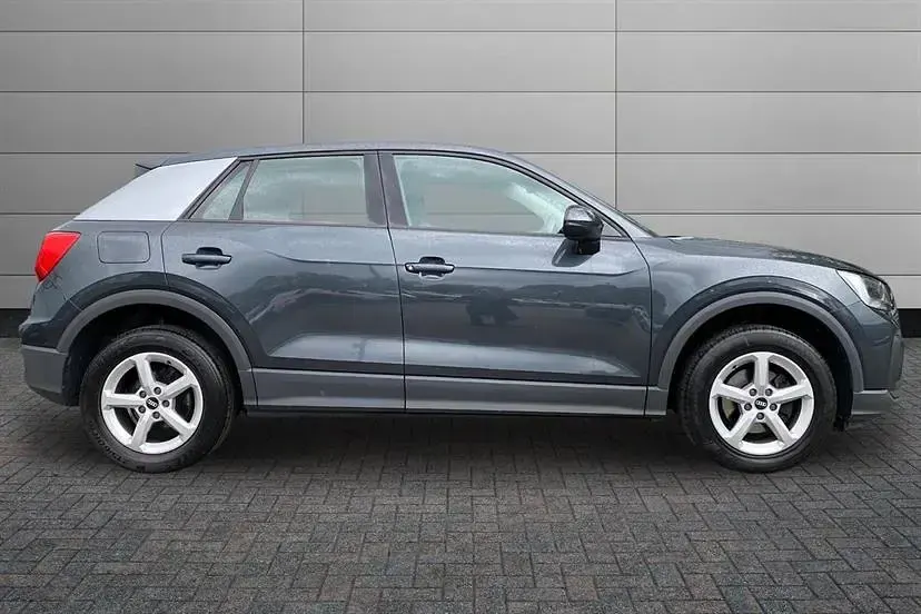 Used Audi Q2 Design 110 HP (80 kW) 2021 Grey SUV