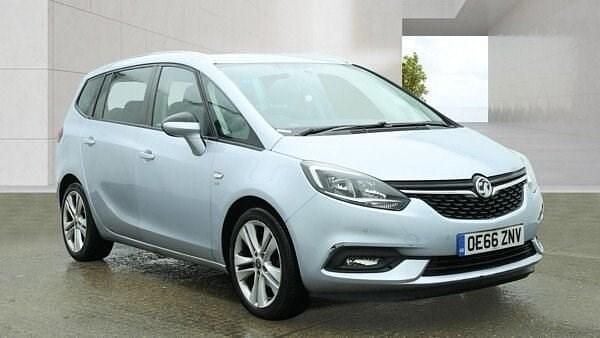 Used Vauxhall Zafira SRi 140 HP (102 kW) 2017 Silver MPV