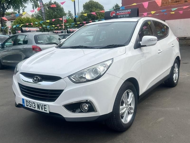 White Used 2013 Hyundai ix35 Style SUV | £5,195 (Fair price) - Image 1/4
