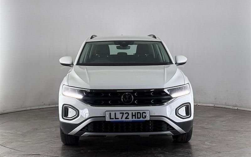 Used VW T-Roc Life 110 HP (80 kW) 2024 SUV