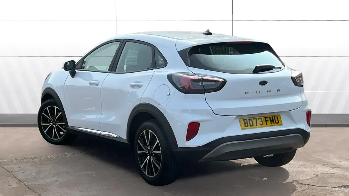Used Ford Puma Titanium 125 HP (91 kW) 2023 White SUV