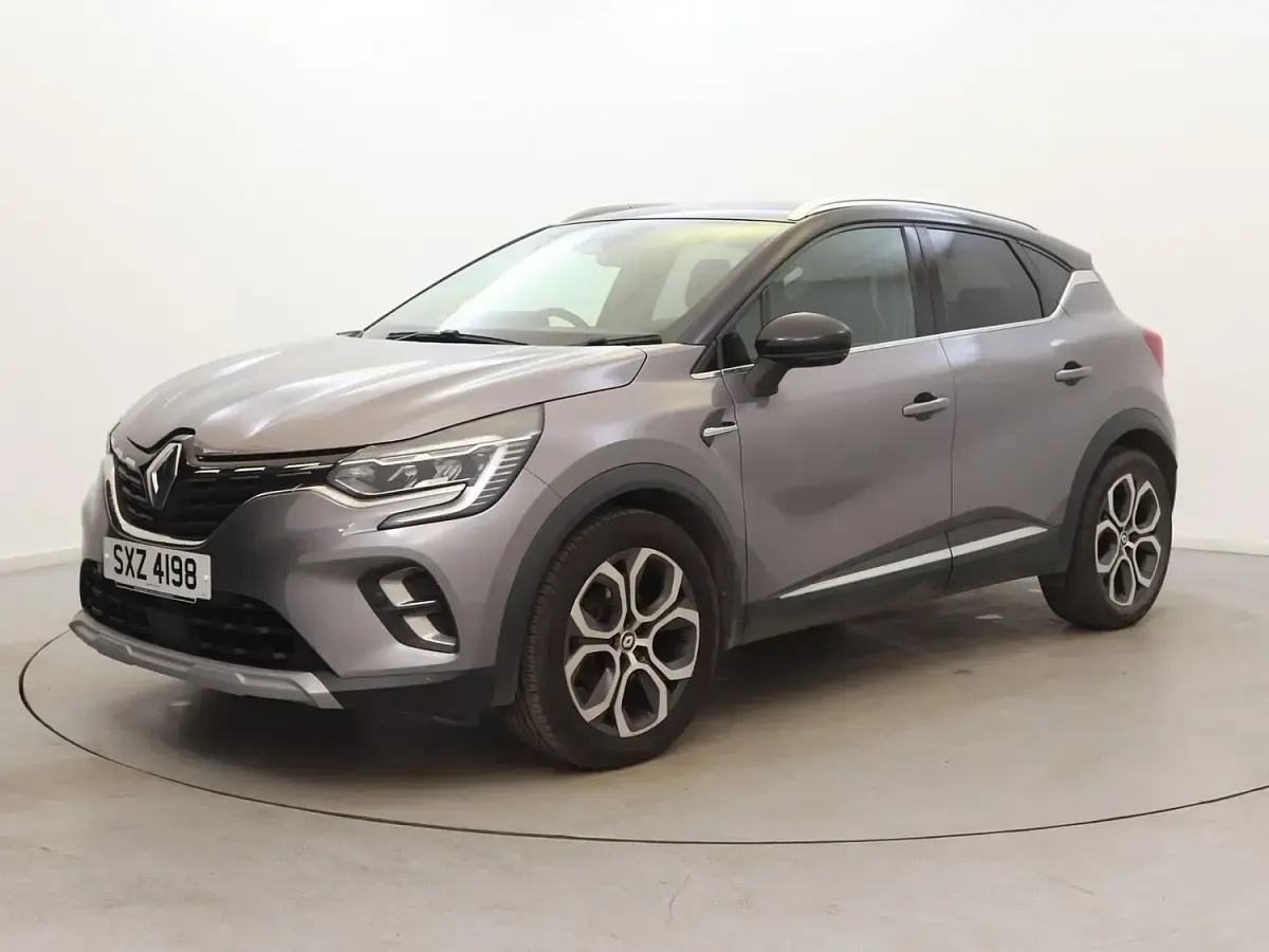 Used Renault Captur Techno 143 HP (105 kW) 2023 Grey/black SUV