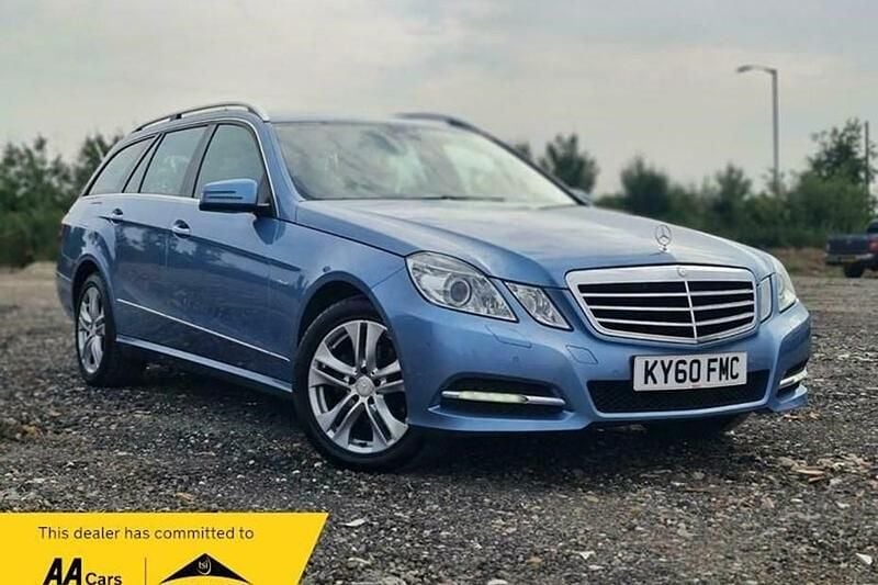 Blue Used 2010 Mercedes E200 Avantgarde Estate | £5,390 - Image 1/1