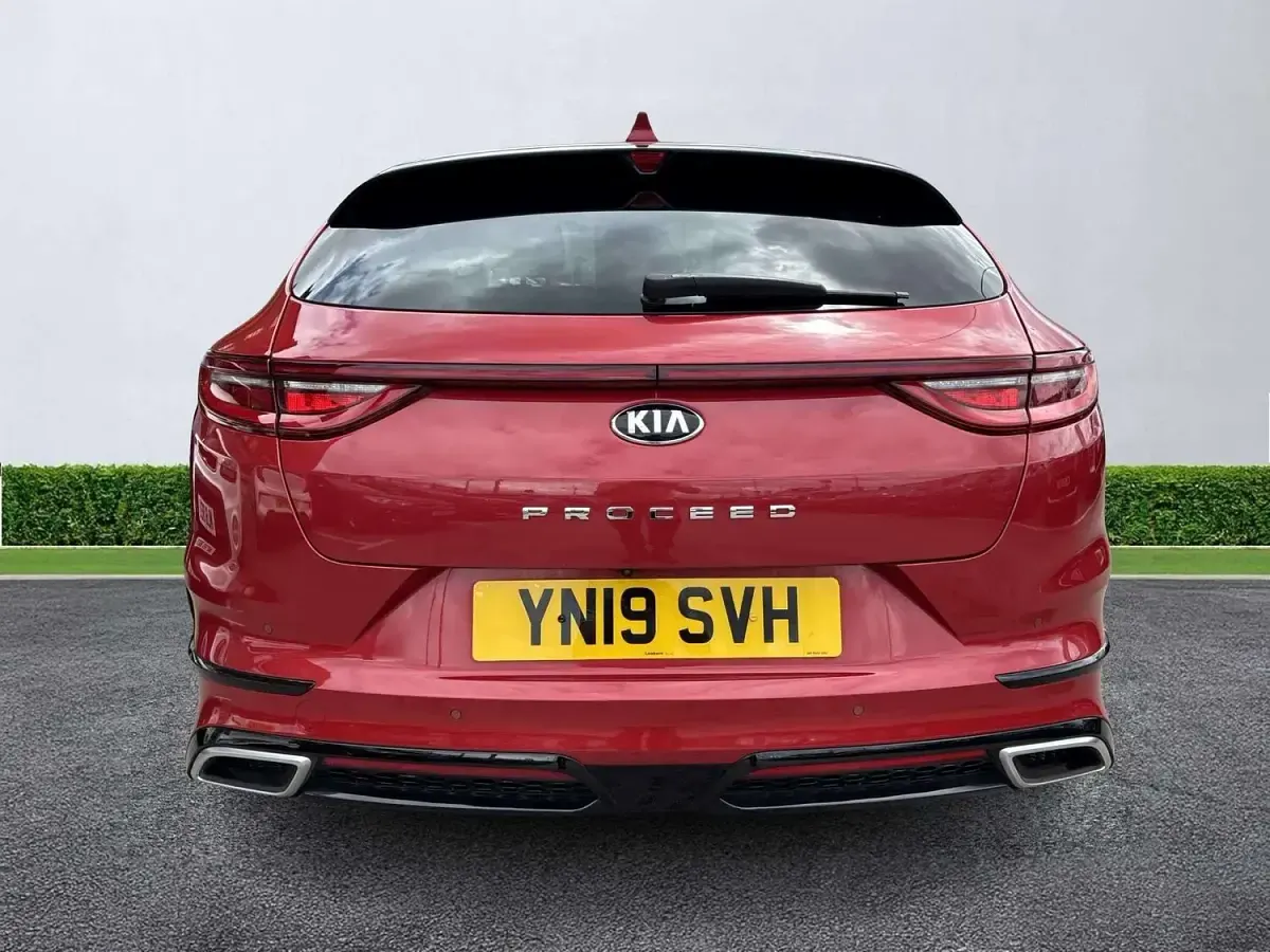 Used Kia ProCeed GT-Line 2019 Red Estate