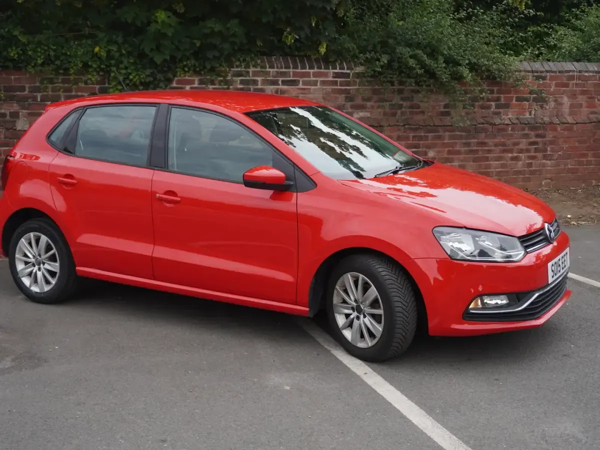 Used VW Polo SE 2015 Red Hatchback