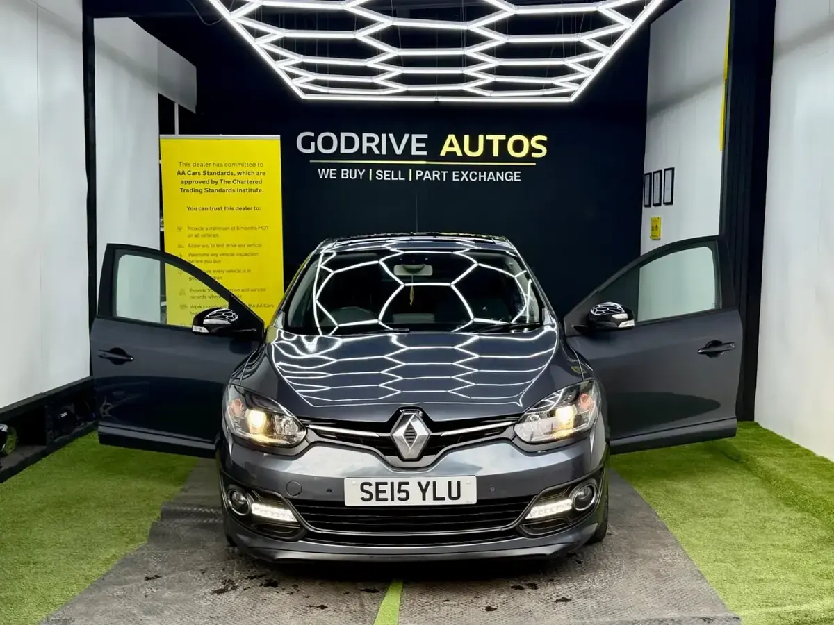 Used Renault Mégane III LIMITED 110 HP (80 kW) 2015 Grey Hatchback