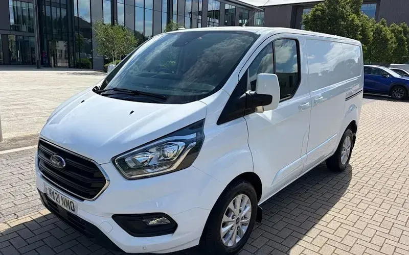 Używany Ford Transit Custom Limited 131 KM (96 kW) 2023 Van